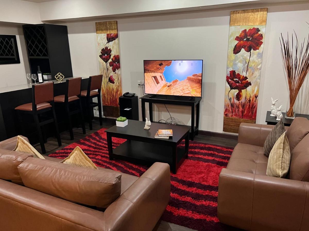 St Isidro Suites Corporate Housing Spa & Wellness Center مدينة مكسيكو المظهر الخارجي الصورة