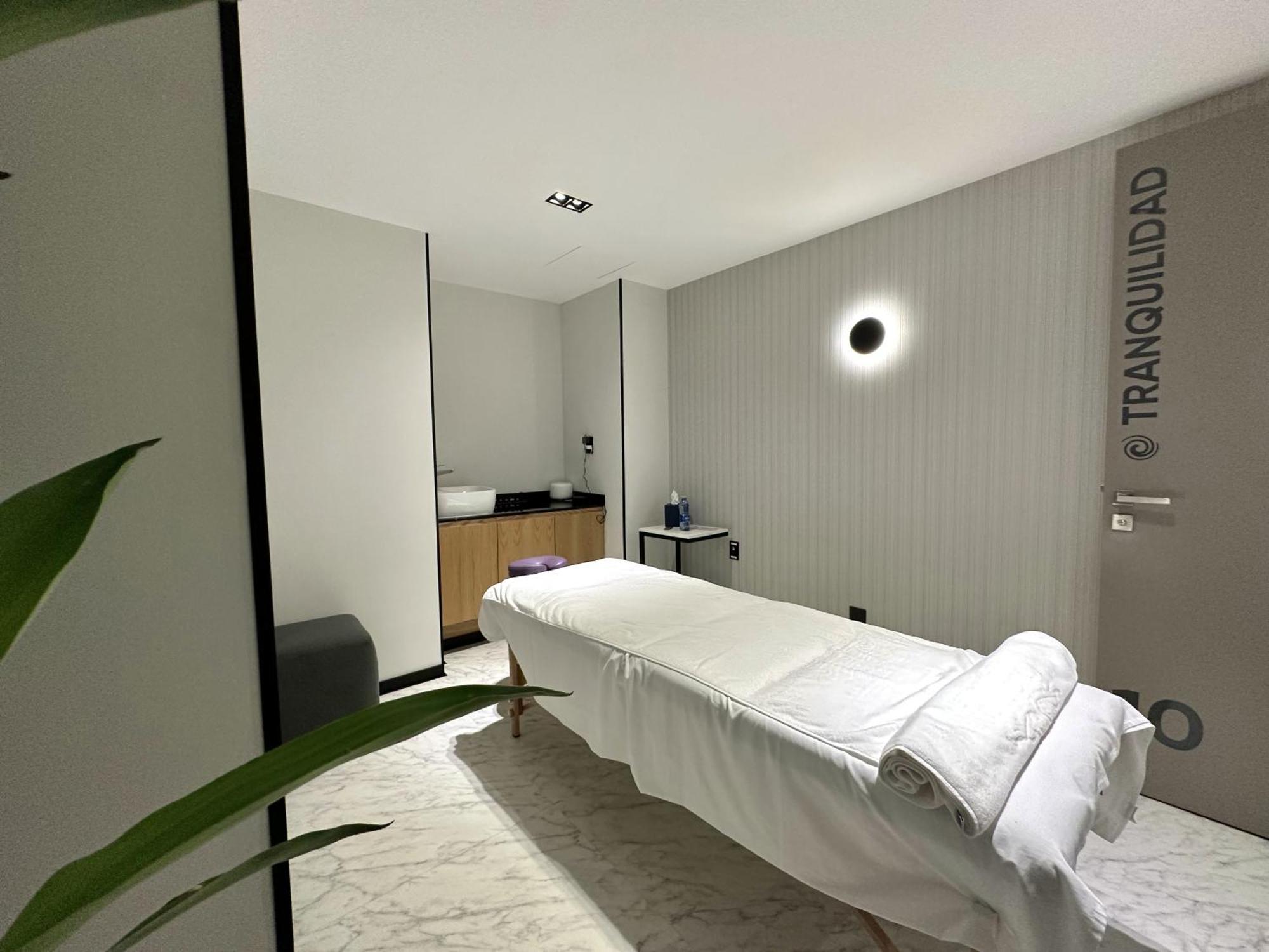 St Isidro Suites Corporate Housing Spa & Wellness Center مدينة مكسيكو المظهر الخارجي الصورة